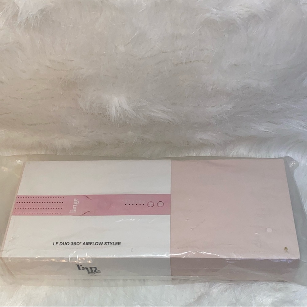 ❌Sold!❌Brand New L’ange Air Flow Styler